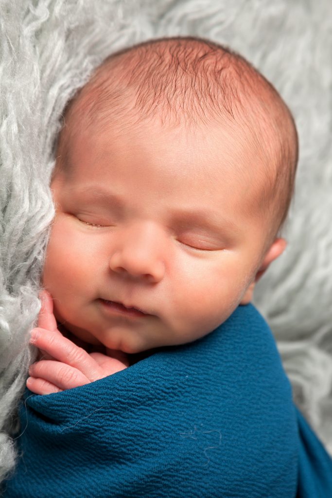 Gabriel (5 of 6)